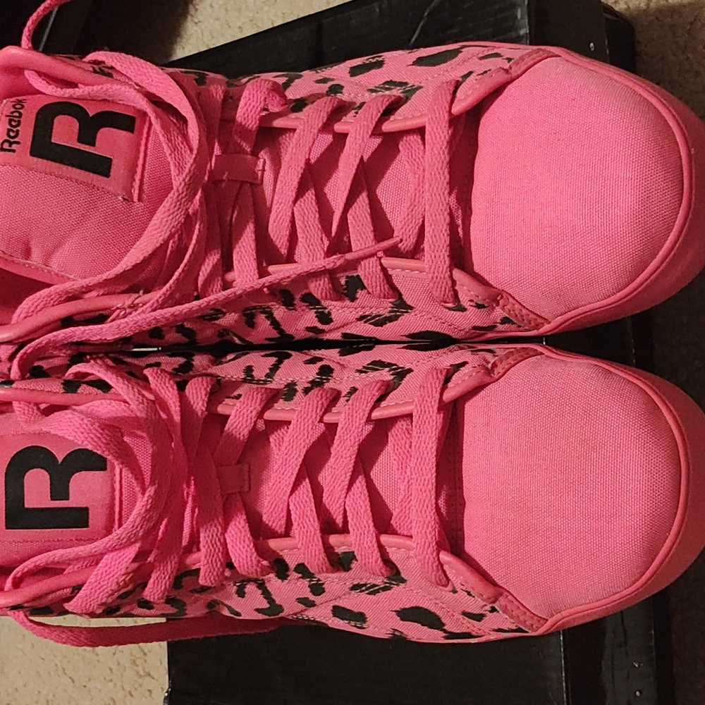 Reebok T- Raww Pink Leopard 🐆 Print